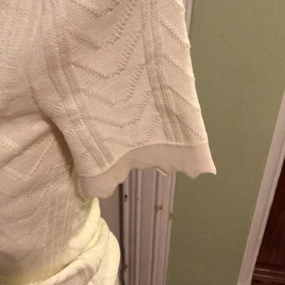 Top - Picture 2 of 6